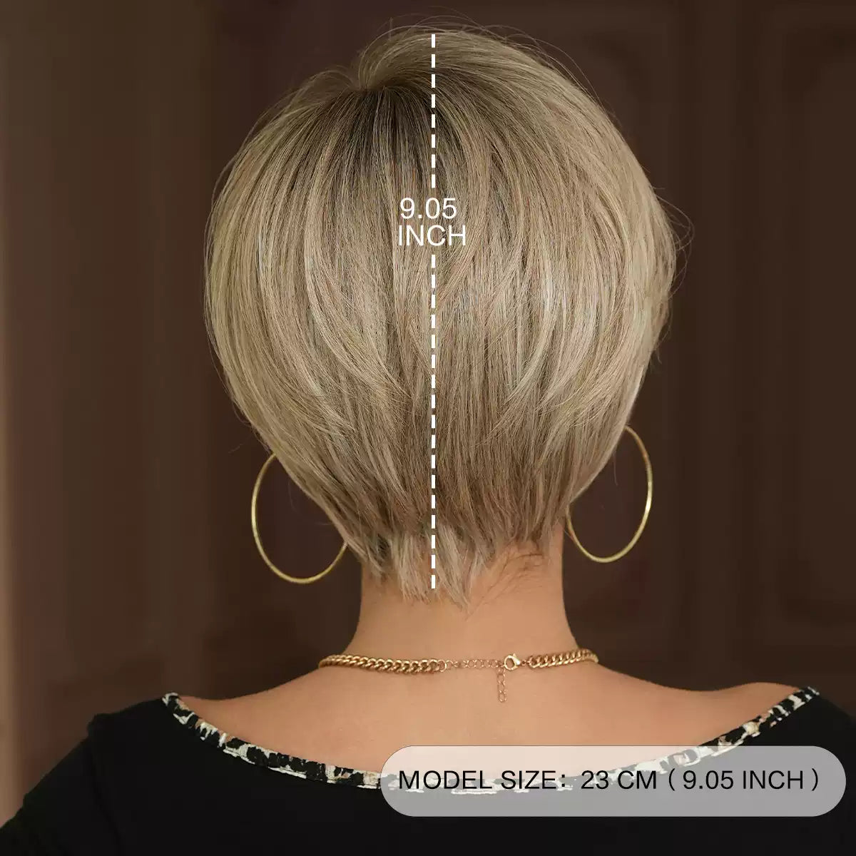 Peruka Efekt Naturalny Blond Krótka z Grzywką